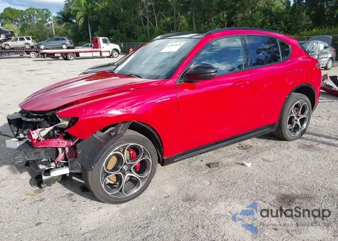 2024 Alfa Romeo Stelvio Veloce Awd из США, поврежденный, VIN ZASPAKBN3R7D71973